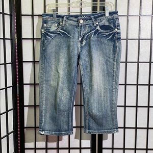 DO Denim Capris Size 9